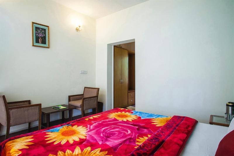 Oyo 28425 Dal Lake Resort Dharamshala Exterior foto